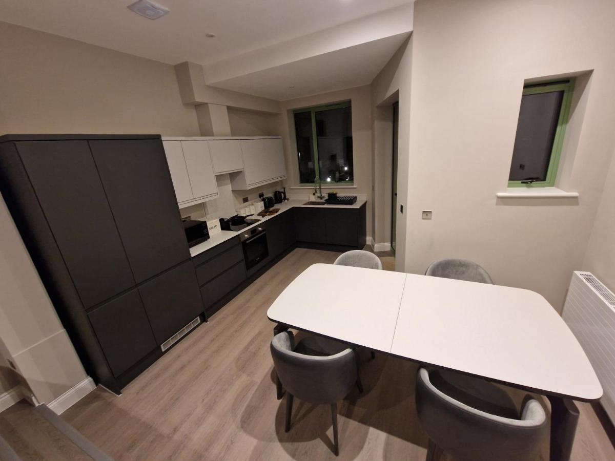 에드먼턴 Stunning Newbuilt 3 Bed House Sleeps 9 빌라 외부 사진