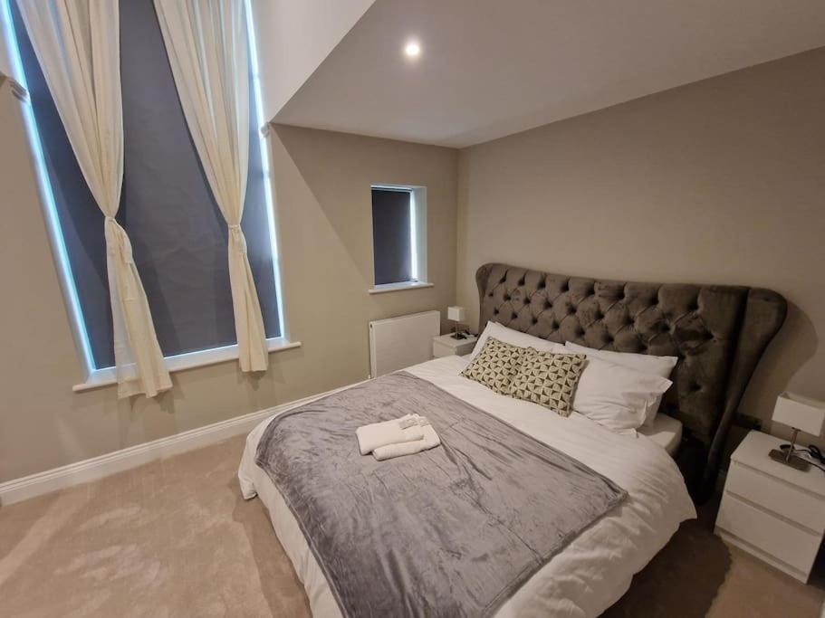 에드먼턴 Stunning Newbuilt 3 Bed House Sleeps 9 빌라 외부 사진